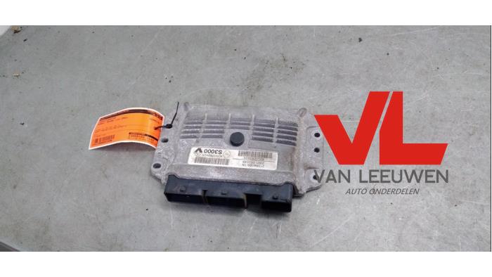 Gebruikte Inspuitcomputer Renault Megane II (BM/CM) 1.6 16V Prijs € 36,00 Margeregeling aangeboden door Van Leeuwen Auto Onderdelen
