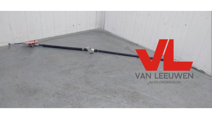 Gebruikte Handrem Kabel Ssang Yong Kyron 2.0 M 200 Xdi 16V 4x2 Prijs € 36,00 Margeregeling aangeboden door Van Leeuwen Auto Onderdelen