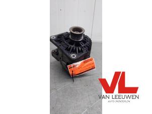 Gebruikte Alternator Renault Grand Scénic II (JM) 2.0 16V Turbo Prijs € 34,00 Margeregeling aangeboden door Van Leeuwen Auto Onderdelen