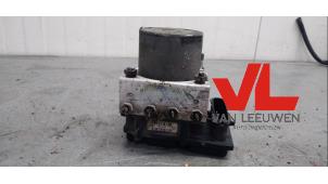 Gebruikte ABS Pomp Nissan Primera Wagon (W12) 2.0 16V Prijs € 22,50 Margeregeling aangeboden door Van Leeuwen Auto Onderdelen