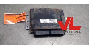 Gebruikte Computer Motormanagement Renault Megane (EA) 1.6 16V Sport Prijs € 45,00 Margeregeling aangeboden door Van Leeuwen Auto Onderdelen