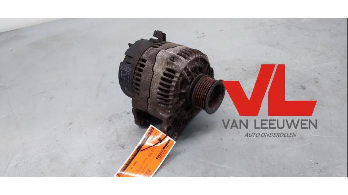 Gebruikte Dynamo Volkswagen Golf IV (1J1) 1.4 16V Prijs € 19,50 Margeregeling aangeboden door Van Leeuwen Auto Onderdelen