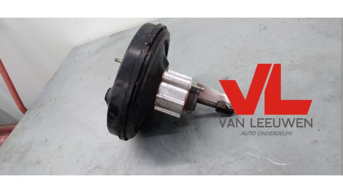 Gebruikte Rembooster Mini Mini (R56) 1.6 16V Cooper S Prijs € 35,00 Margeregeling aangeboden door Van Leeuwen Auto Onderdelen