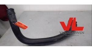 Gebruikte Intercooler Buis Volvo XC90 I 2.5 T 20V Prijs € 28,00 Margeregeling aangeboden door Van Leeuwen Auto Onderdelen