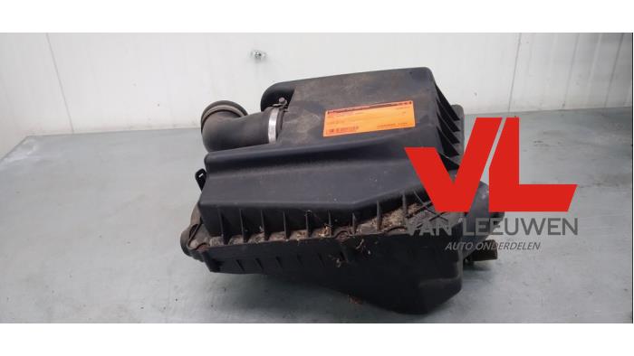 Gebruikte Luchtfilterhuis Opel Astra H SW (L35) 1.6 16V Twinport Prijs € 10,00 Margeregeling aangeboden door Van Leeuwen Auto Onderdelen