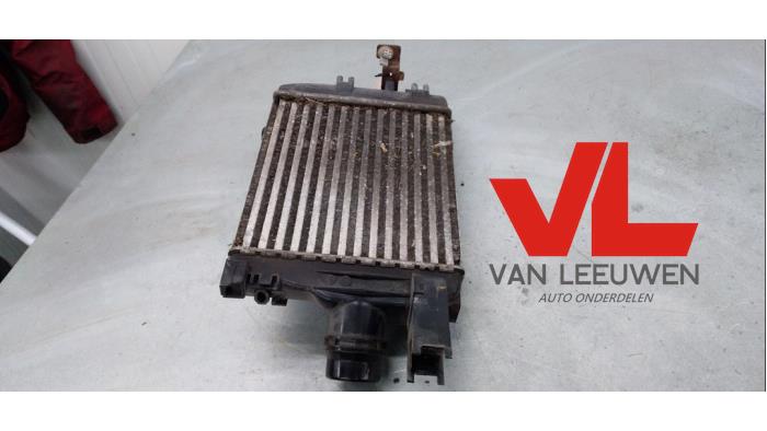 Gebruikte Intercooler Renault Clio IV Estate/Grandtour (7R) 0.9 Energy TCE 12V Prijs € 34,99 Margeregeling aangeboden door Van Leeuwen Auto Onderdelen