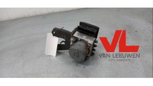 Gebruikte ABS Pomp Peugeot 107 1.0 12V Prijs € 10,00 Margeregeling aangeboden door Van Leeuwen Auto Onderdelen