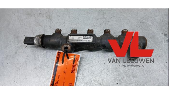Gebruikte Verstuiver brug Peugeot Partner (GC/GF/GG/GJ/GK) 1.6 HDI 75 16V Prijs € 10,00 Margeregeling aangeboden door Van Leeuwen Auto Onderdelen