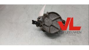 Gebruikte Vacuumpomp (Diesel) Peugeot Partner (GC/GF/GG/GJ/GK) 1.6 HDI 75 16V Prijs € 15,00 Margeregeling aangeboden door Van Leeuwen Auto Onderdelen