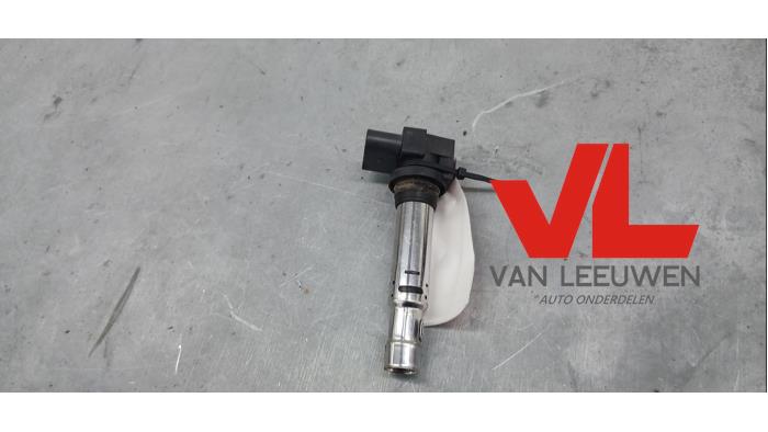 Gebruikte Pen Bobine Volkswagen Polo IV (9N1/2/3) 1.2 12V Prijs € 5,00 Margeregeling aangeboden door Van Leeuwen Auto Onderdelen