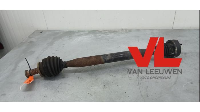 Gebruikte Steekas rechts-voor Volkswagen Polo IV (9N1/2/3) 1.2 12V Prijs € 20,00 Margeregeling aangeboden door Van Leeuwen Auto Onderdelen