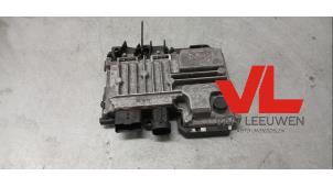 Gebruikte Start/Stop computer Peugeot 2008 (CU) 1.2 Vti 12V PureTech 82 Prijs € 40,00 Margeregeling aangeboden door Van Leeuwen Auto Onderdelen