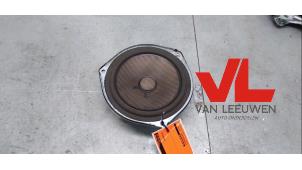 Gebruikte Luidspreker Daihatsu Sirion 2 (M3) 1.3 16V DVVT Prijs € 10,00 Margeregeling aangeboden door Van Leeuwen Auto Onderdelen