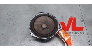 Gebruikte Luidspreker Daihatsu Sirion 2 (M3) 1.3 16V DVVT Prijs € 10,00 Margeregeling aangeboden door Van Leeuwen Auto Onderdelen