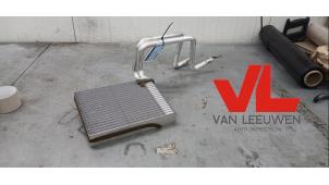 Gebruikte Chaufage Radiateur Ford Grand C-Max (DXA) 1.0 Ti-VCT EcoBoost 12V 125 Prijs € 45,00 Margeregeling aangeboden door Van Leeuwen Auto Onderdelen