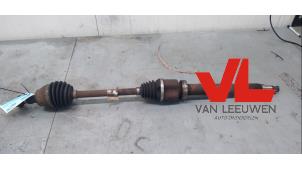 Gebruikte Homokineetas rechts-voor Ford Grand C-Max (DXA) 1.0 Ti-VCT EcoBoost 12V 125 Prijs € 65,00 Margeregeling aangeboden door Van Leeuwen Auto Onderdelen