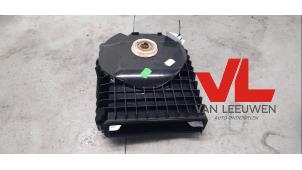 Gebruikte Subwoofer BMW 1 serie (E87/87N) 116i 1.6 16V Prijs € 45,00 Margeregeling aangeboden door Van Leeuwen Auto Onderdelen