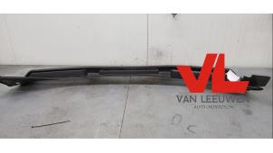 Gebruikte Paravan Ford Grand C-Max (DXA) 1.0 Ti-VCT EcoBoost 12V 125 Prijs € 25,00 Margeregeling aangeboden door Van Leeuwen Auto Onderdelen