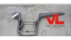 Gebruikte Dashboard Ford Grand C-Max (DXA) 1.0 Ti-VCT EcoBoost 12V 125 Prijs € 15,00 Margeregeling aangeboden door Van Leeuwen Auto Onderdelen