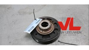 Gebruikte Krukas Poelie Ford Grand C-Max (DXA) 1.0 Ti-VCT EcoBoost 12V 125 Prijs € 35,00 Margeregeling aangeboden door Van Leeuwen Auto Onderdelen