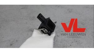 Gebruikte Sensor Airbag BMW 5 serie Touring (F11) 528i 16V Prijs € 12,50 Margeregeling aangeboden door Van Leeuwen Auto Onderdelen