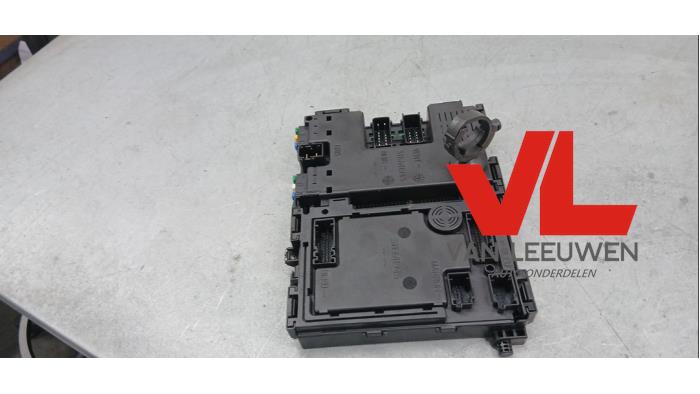 Gebruikte Bodycontrol Module Peugeot 206 (2A/C/H/J/S) 2.0 GTI 16V Prijs € 60,00 Margeregeling aangeboden door Van Leeuwen Auto Onderdelen