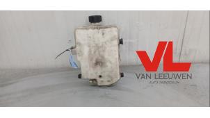 Gebruikte Expansievat Peugeot 206 (2A/C/H/J/S) 2.0 GTI 16V Prijs € 20,00 Margeregeling aangeboden door Van Leeuwen Auto Onderdelen