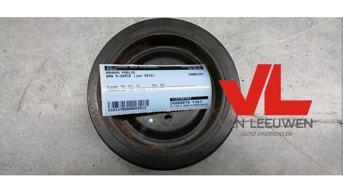 Gebruikte Poelie Krukas BMW 5 serie Touring (F11) 528i 16V Prijs € 65,00 Margeregeling aangeboden door Van Leeuwen Auto Onderdelen