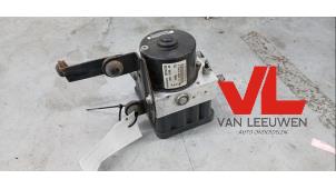 Gebruikte ABS Pomp Volvo V50 (MW) 1.8 16V Prijs € 35,00 Margeregeling aangeboden door Van Leeuwen Auto Onderdelen