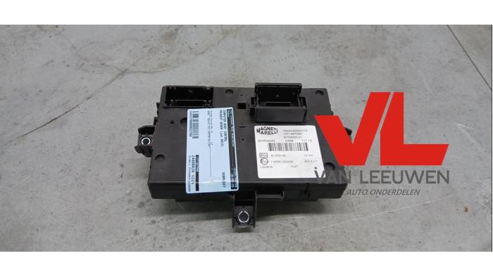 Computer Body Control van een Peugeot Boxer (U9) 2.2 HDi 110 Euro 5 2013
