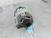 Dynamo van een Volkswagen New Beetle (9C1/9G1) 1.6 2002