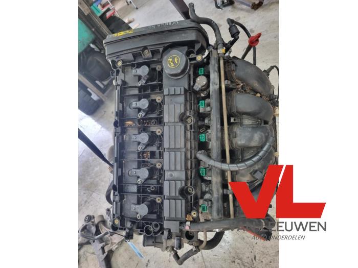Gebruikte Motor Fiat Stilo (192A/B) 2.4 20V Abarth 3-Drs. Prijs € 850,00 Margeregeling aangeboden door Van Leeuwen Auto Onderdelen