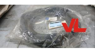 Nieuwe Rubbers voorruit Mercedes Diversen Prijs € 60,50 Inclusief btw aangeboden door Van Leeuwen Auto Onderdelen