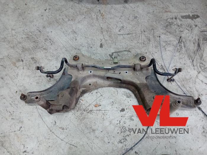 Gebruikte Subframe Renault Megane III Grandtour (KZ) 1.2 16V TCE 130 Prijs € 85,00 Margeregeling aangeboden door Van Leeuwen Auto Onderdelen