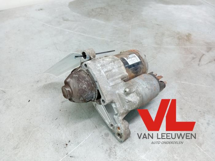 Gebruikte Startmotor Renault Megane III Grandtour (KZ) 1.2 16V TCE 130 Prijs € 30,00 Margeregeling aangeboden door Van Leeuwen Auto Onderdelen