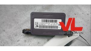 Gebruikte Esp Duo Sensor Opel Insignia 2.8 V6 Turbo 24V 4x4 Ecotec Prijs € 15,00 Margeregeling aangeboden door Van Leeuwen Auto Onderdelen