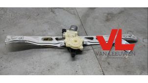 Gebruikte Ruitmechaniek 4Deurs rechts-voor Ford Transit Custom 2.2 TDCi 16V Prijs € 48,40 Inclusief btw aangeboden door Van Leeuwen Auto Onderdelen