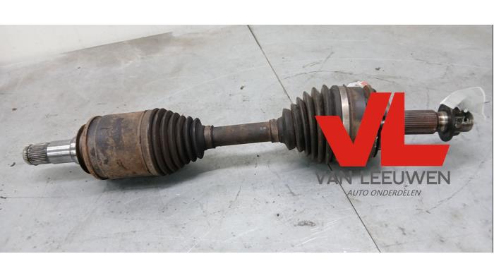 Gebruikte Aandrijfas rechts-voor Toyota Land Cruiser V8 (J20) 4.5 D-4D 32V Prijs € 150,00 Margeregeling aangeboden door Van Leeuwen Auto Onderdelen