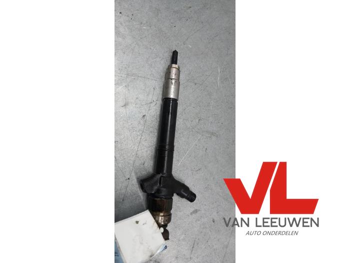 Gebruikte Verstuiver (diesel) Toyota Land Cruiser V8 (J20) 4.5 D-4D 32V Prijs € 185,00 Margeregeling aangeboden door Van Leeuwen Auto Onderdelen