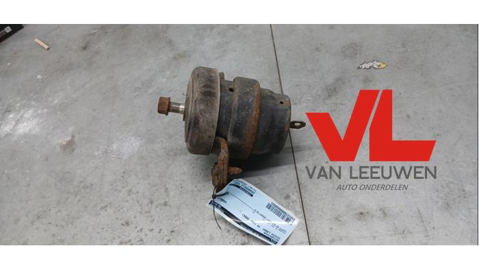 Gebruikte Motorrubber Toyota Land Cruiser V8 (J20) 4.5 D-4D 32V Prijs € 75,00 Margeregeling aangeboden door Van Leeuwen Auto Onderdelen
