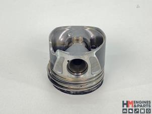 Gebruikte Zuiger Mercedes Vito (447.6) 2.2 114 CDI 16V 4x4 Prijs € 36,30 Inclusief btw aangeboden door HM Engines & Parts