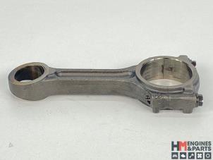 Gebruikte Drijfstang Mercedes C (W205) C-180 1.6 CDI BlueTEC, C-180 d 16V Prijs € 66,55 Inclusief btw aangeboden door HM Engines & Parts