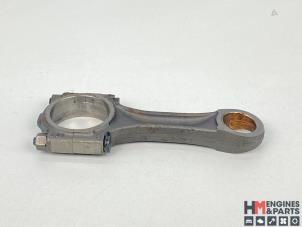 Gebruikte Drijfstang Peugeot 508 (8D) 2.0 BlueHDi 150 16V Prijs € 72,60 Inclusief btw aangeboden door HM Engines & Parts