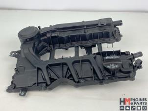 Gebruikte Kleppendeksel Opel Astra K Sports Tourer 1.2 Turbo 12V Prijs € 72,60 Inclusief btw aangeboden door HM Engines & Parts