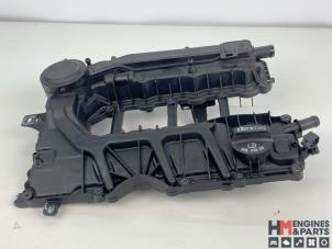 Gebruikte Kleppendeksel Opel Astra K Sports Tourer 1.2 Turbo 12V Prijs € 72,60 Inclusief btw aangeboden door HM Engines & Parts