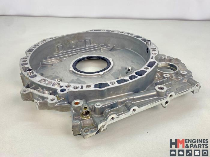 Distributiedeksel van een Mercedes-Benz Sprinter 3t (910.6) 215 CDI 2.0 D FWD 2021