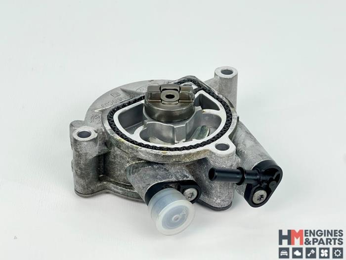 Gebruikte Vacuumpomp (Benzine) Ford Focus 4 1.5 EcoBoost 12V 182 Prijs € 66,55 Inclusief btw aangeboden door HM Engines & Parts