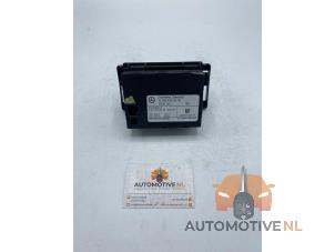 Gebruikte Gateway module Mercedes A (W169) 1.5 A-150 5-Drs. Prijs € 30,00 Margeregeling aangeboden door AutomotiveNL Oss