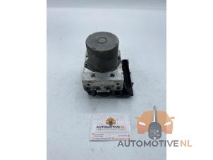 Gebruikte ABS Pomp Mercedes B (W245) 2.0 B-180 CDI 16V Prijs € 40,00 Margeregeling aangeboden door AutomotiveNL Oss