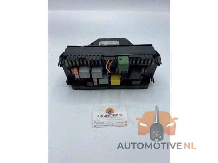 Comfort Module van een Mercedes-Benz C (W204) 1.8 C-180 CGI 16V 2012